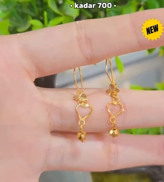 Anting Keter Bunga Hati
