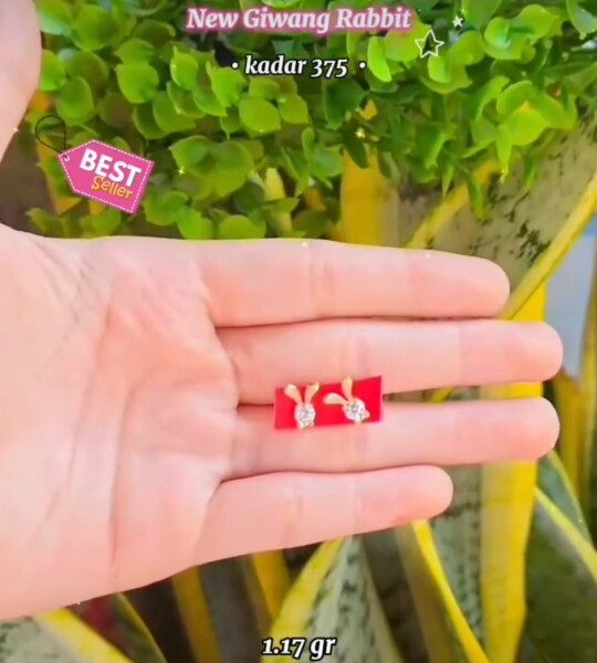 Giwang kelinci 375