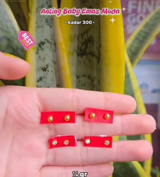 Giwang baby mata 300